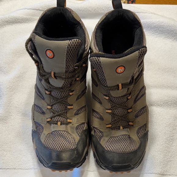 Men’s Merrell Waterproof Boots - Picture 1 of 4